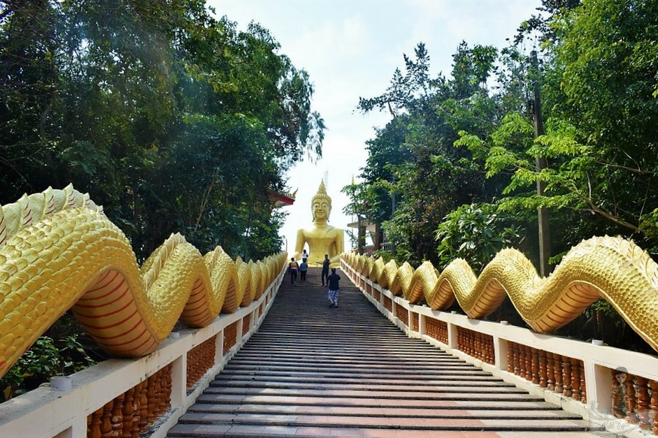 Big Buddha Hill Pattaya - Wat Phra Khao Yai Temple