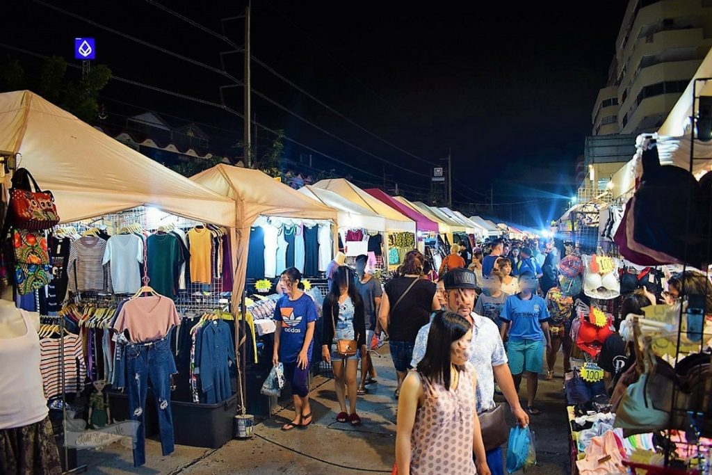 Walking Street, Weekend and Floating Market