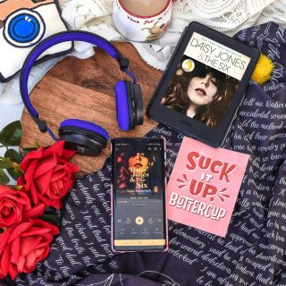 Book Review of Daisy Jones & the Six by Tayor Jerkins Reid